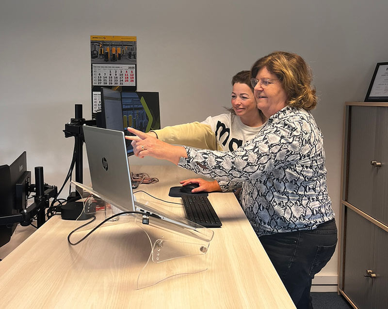 Anneke Ansems is van vele markten thuis en helpt collega's die hulp nodig hebben