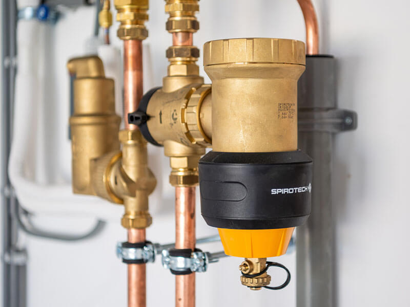 De SpiroTrap HPF, het vuilfilter van Spirotech, voor warmtepompinstallaties