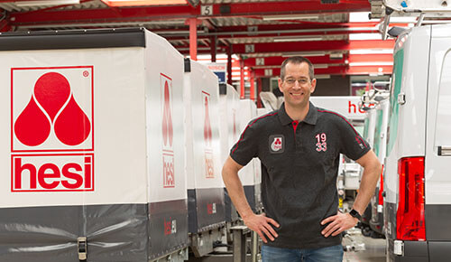 Roy Simons van Hesi wist al vroeg de gele dozen van Spirotech te vinden in het magazijn